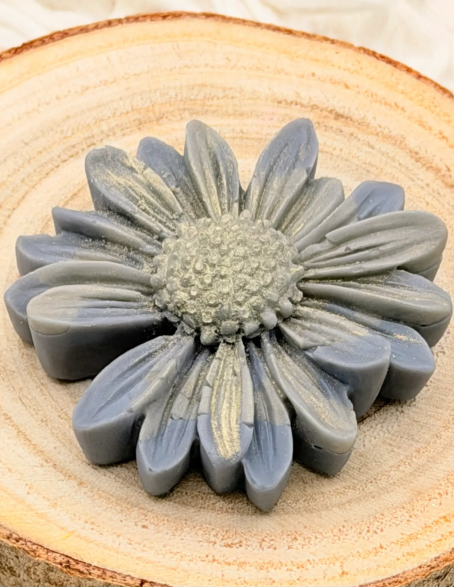 Fondant Parfumé en Marguerite "Éclipse de Lune"