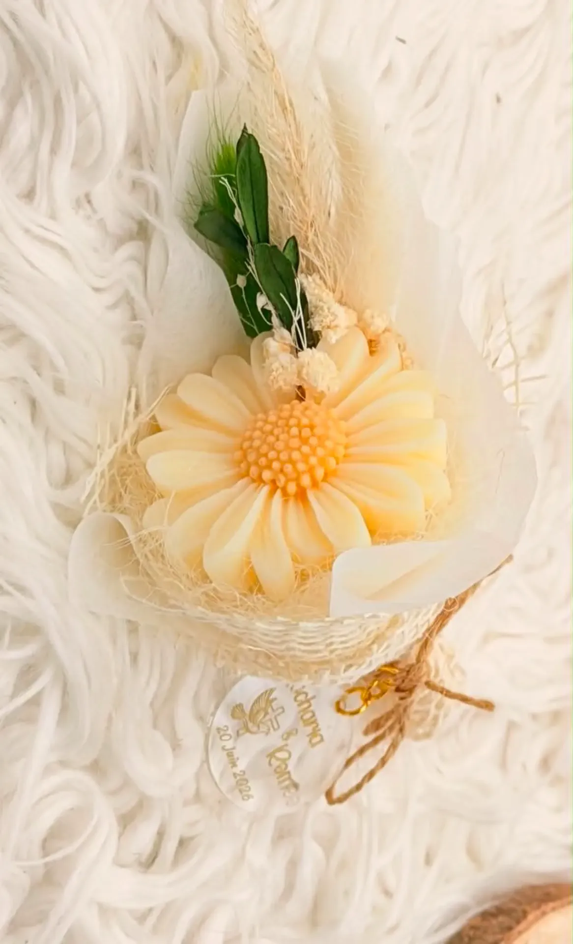 Souvenir personnalisé – Marguerite parfumée en cire