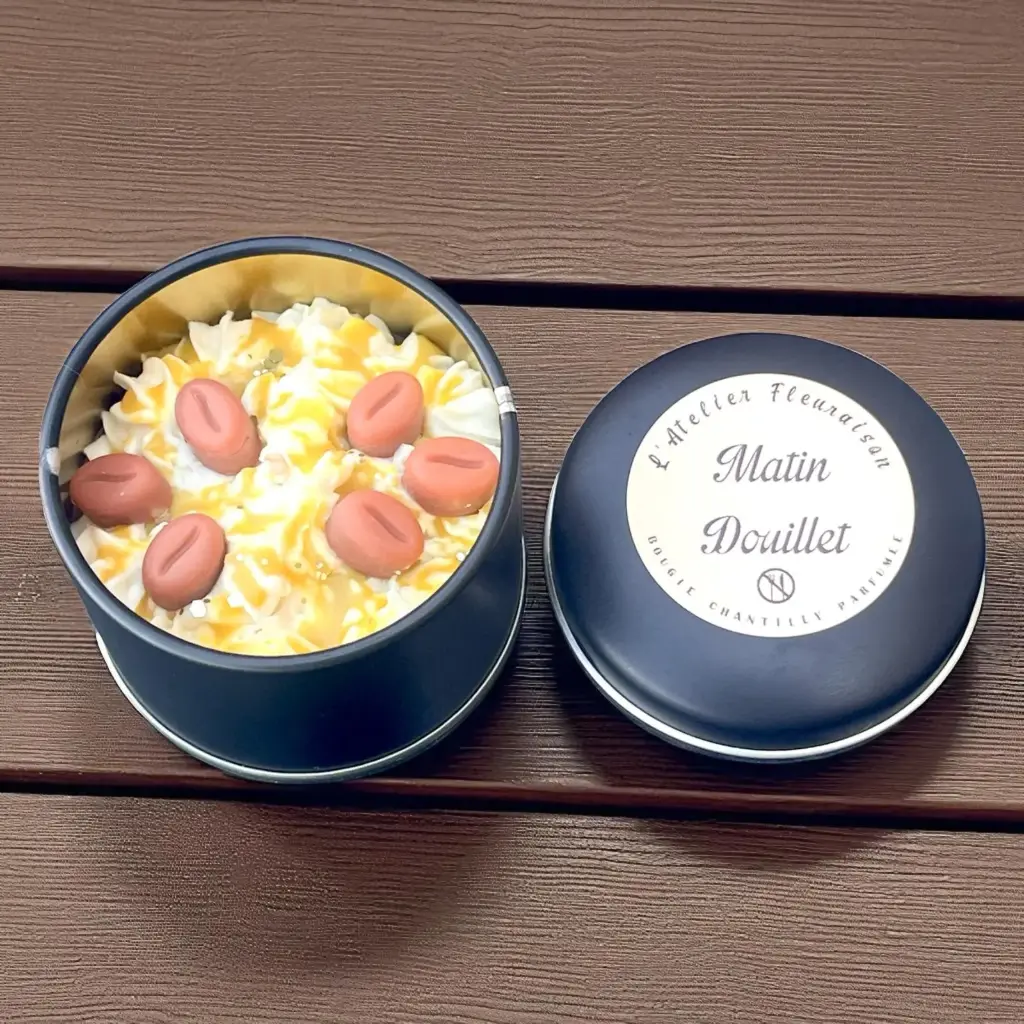 Bougie Chantilly "Matin Douillet" - Cappuccino 