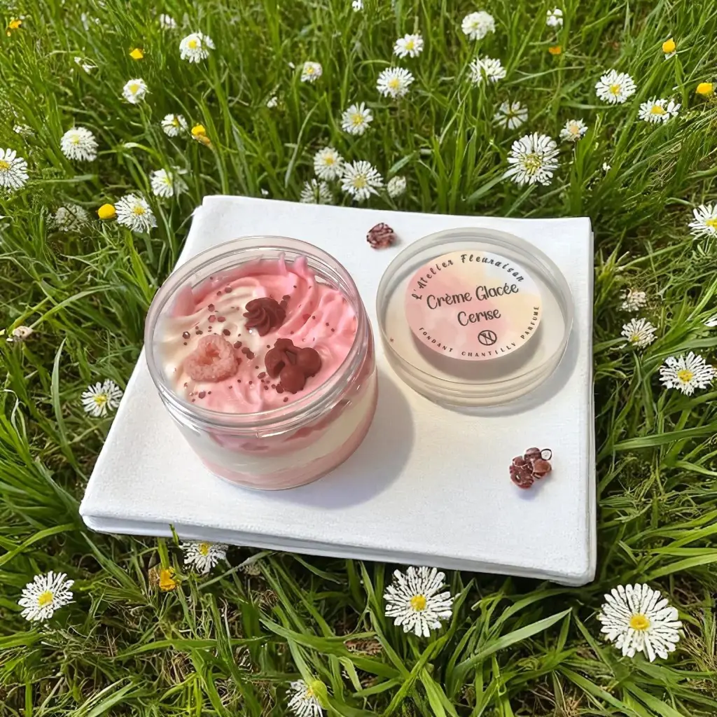 Fondant Chantilly "Crème Glacée Cerise"