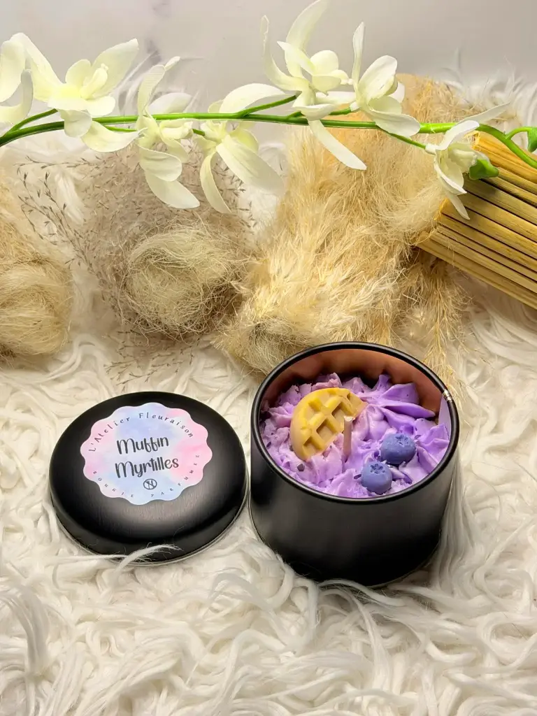 Bougie Chantilly "Muffin Myrtilles" 