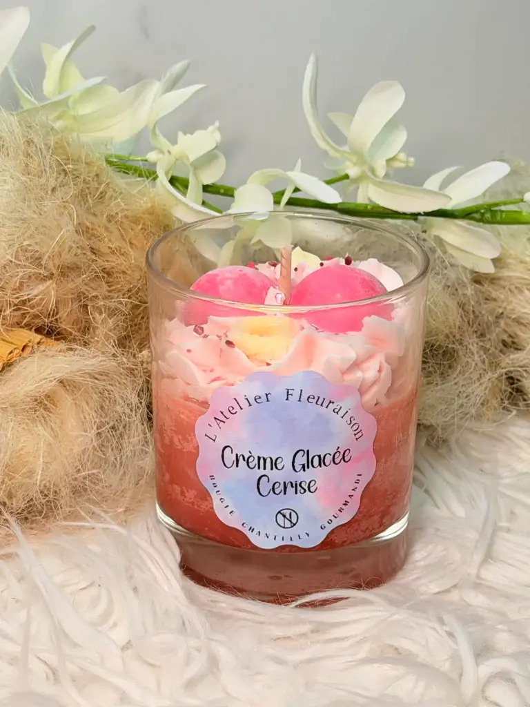 Bougie Chantilly "Crème Glacée Cerise"