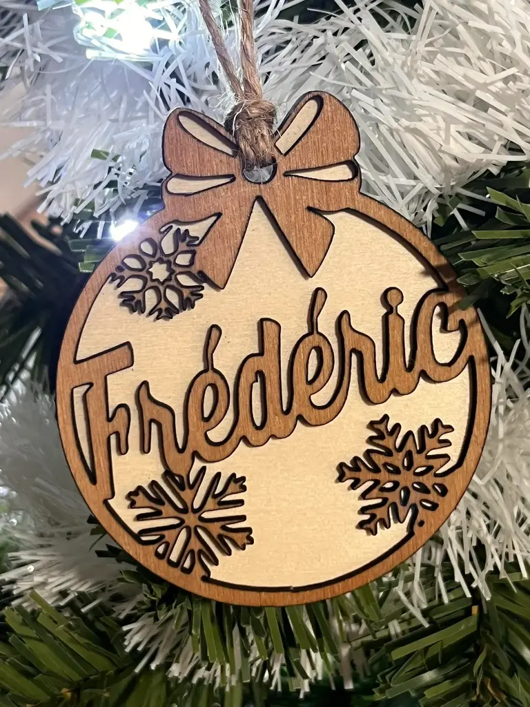 Boule de Noël "Prénom" 