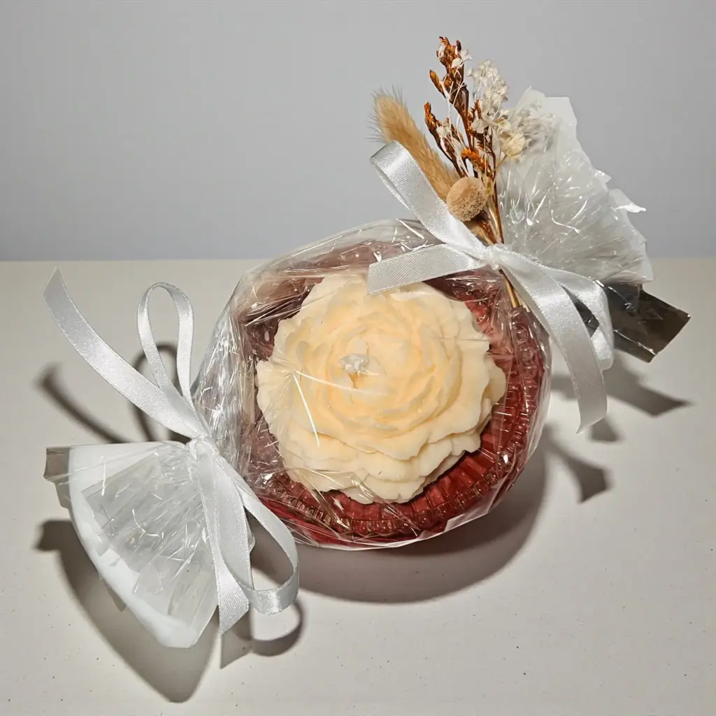 Bougie Pivoine "Tuberosa" + coupelle de protection   